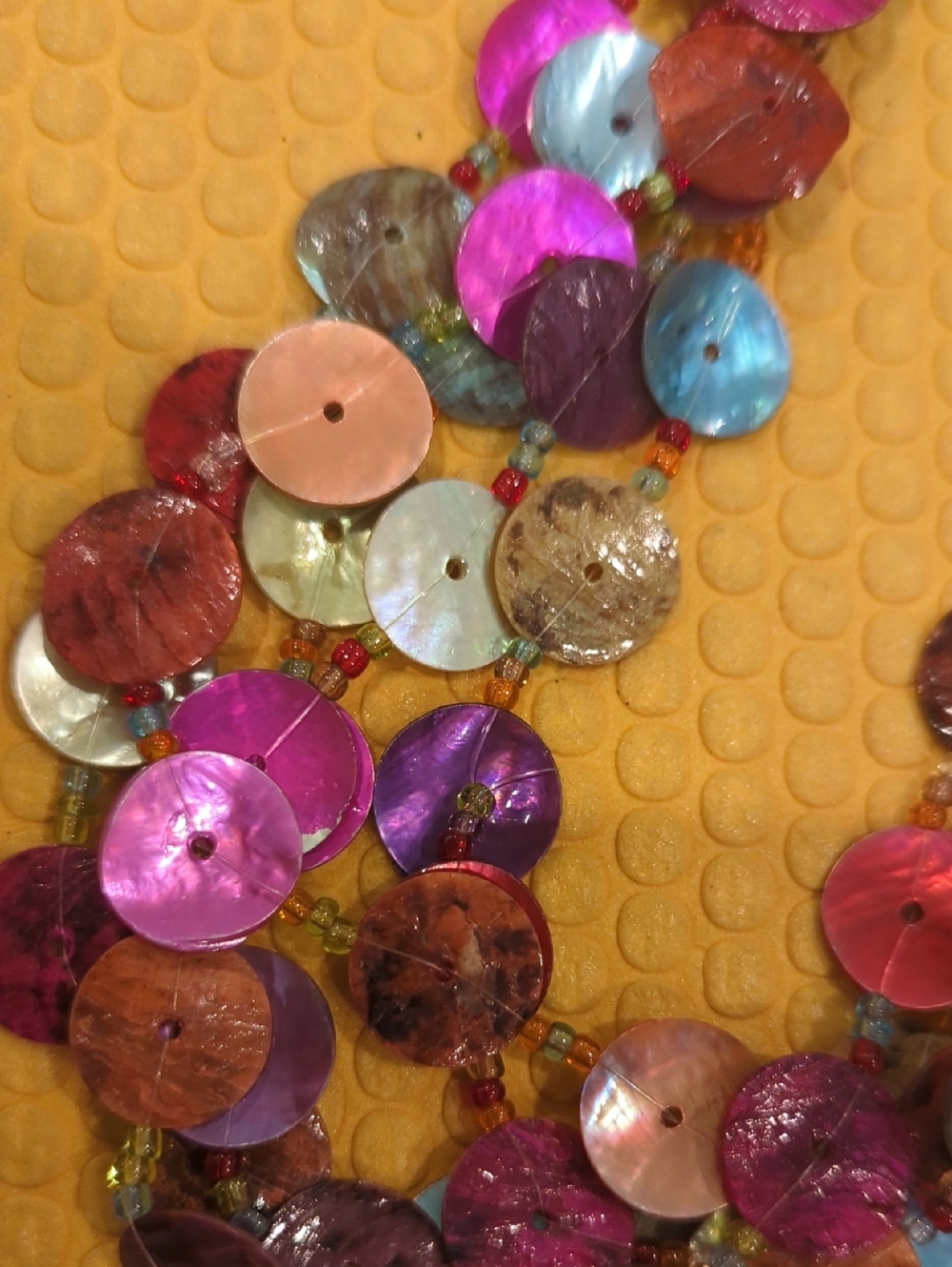 Shell Bead Necklace - Picture 6 of 7